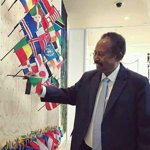 Meet your Posher, Bit mansor